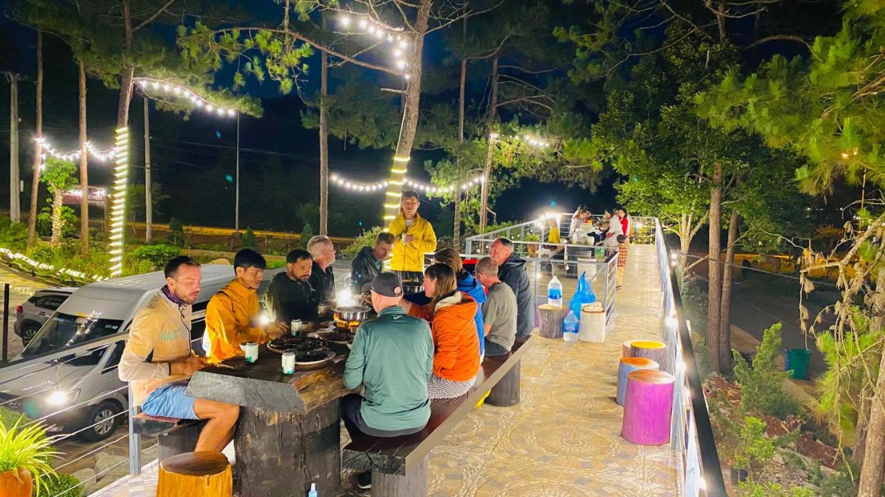 Henisi Homestay Mang Den Villa Kon Von Kla ภายนอก รูปภาพ